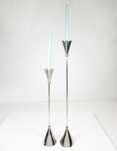 Postmoderne Boden-Kerzenständer aus Chrom