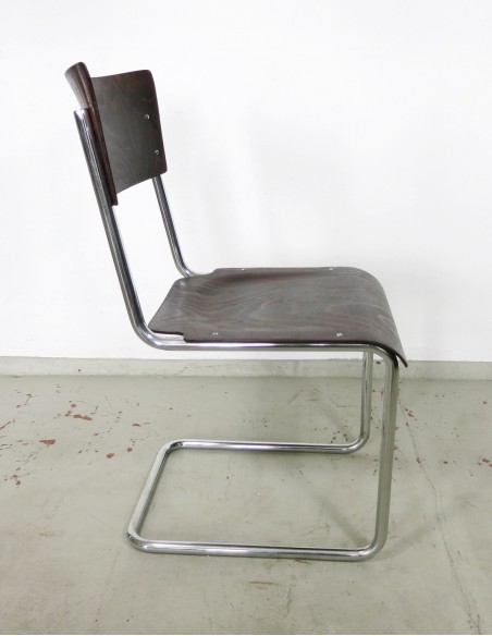 Tubular steel cantilever chair by Mart Stam